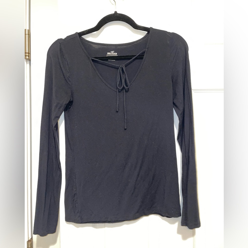 Hollister Dark Navy Top Small